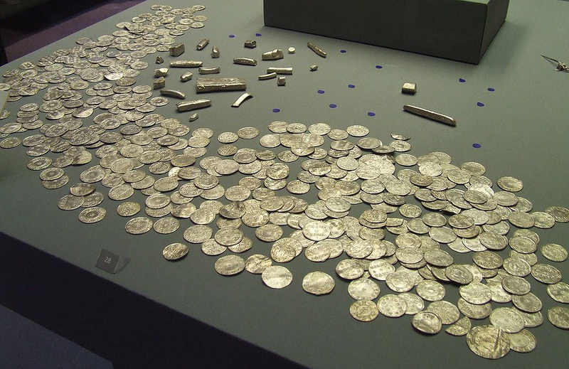 Illustration for article titled How did these long lost treasures get rediscovered?